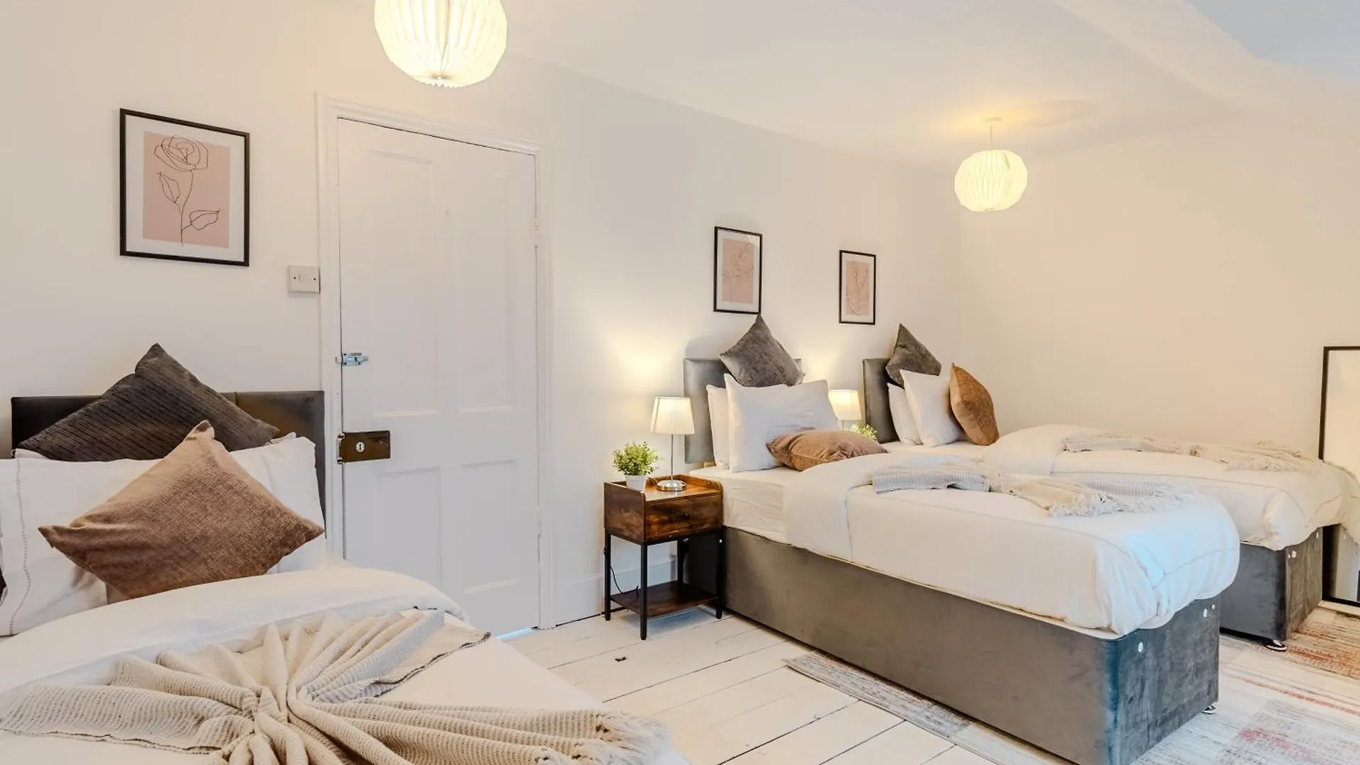 One Bedroom Apartment By Brookland Stays Serviced Accommodation Short Lets Brighton With Free Wifi United Kingdom